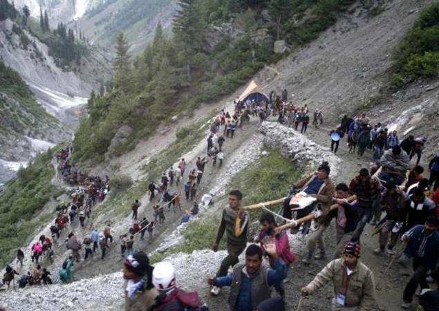 Amarnath Yatra Latest 2024: ‘न खौफ, न कोई शिकन’, आस्था का उमड़ा सैलाब; अग्रिम टोकन कोटा भी पड़ रहा कम, श्रद्धालुओं का दूसरा जत्था रवाना top coverage